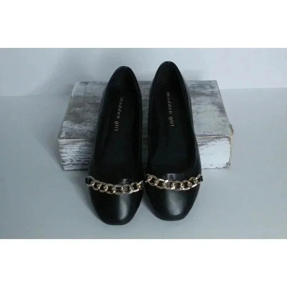 Madden Girl Jordyn Black Faux Leather Slide On Embellished Women's Shoe size 6 - Picture 5 of 12